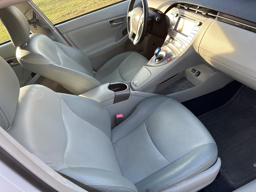 2013 Toyota Prius One photo