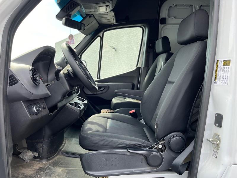 2021 Mercedes-Benz Sprinter Cargo Van  photo