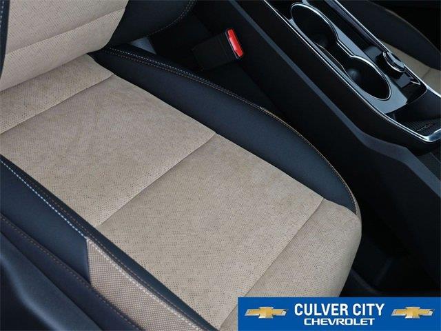2025 Chevrolet Equinox ACTIV photo