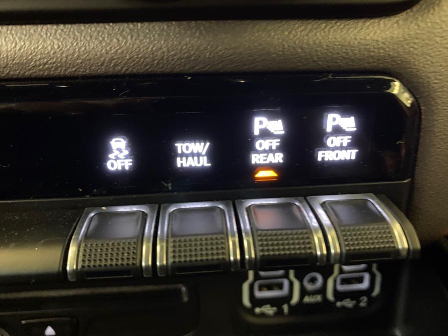 2019 RAM 1500 Rebel 4x4 Crew Cab 5''7