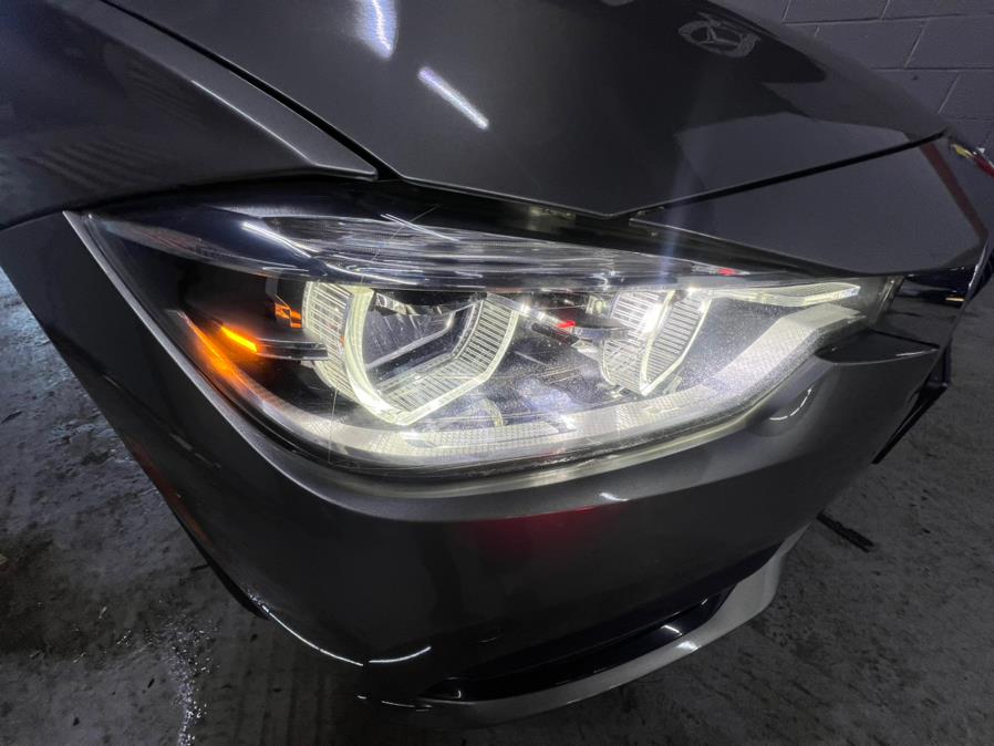 2016 BMW 3-Series 4dr Sdn 328i xDrive AWD SULEV  photo