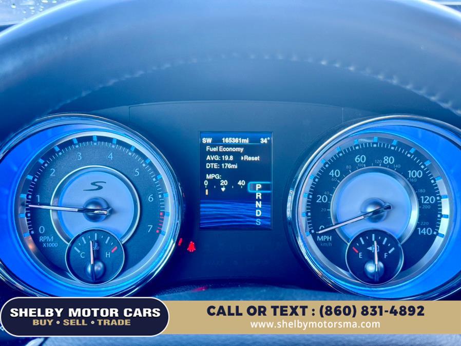 2014 Chrysler 300 S photo