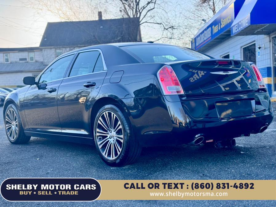2014 Chrysler 300 S photo
