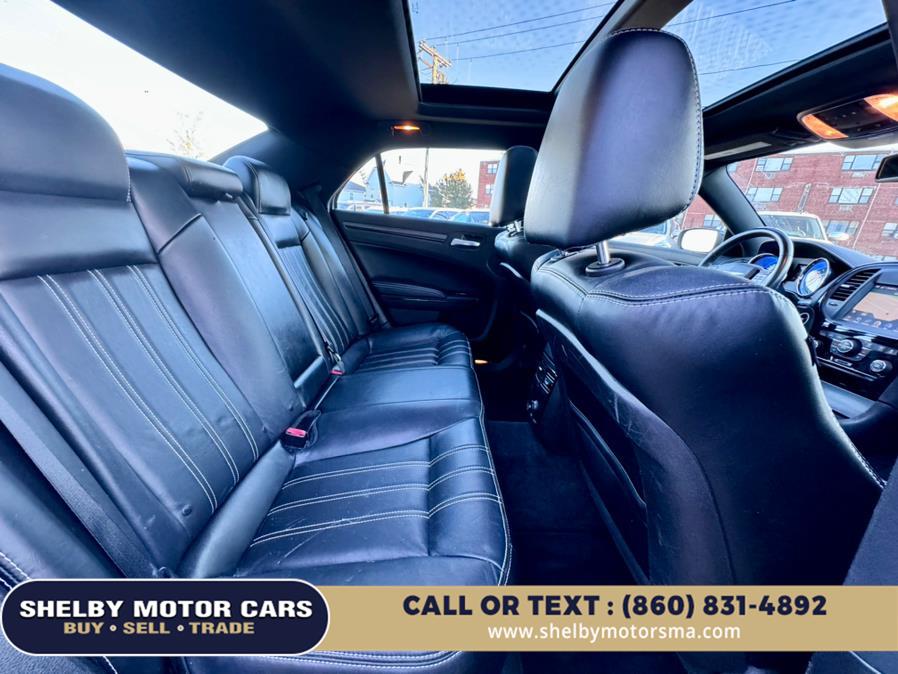 2014 Chrysler 300 S photo
