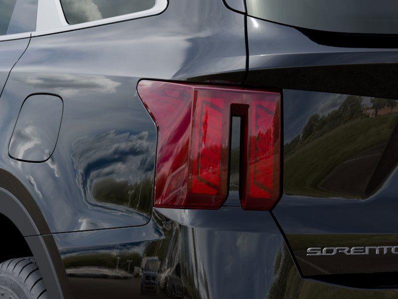 2025 Kia Sorento S photo