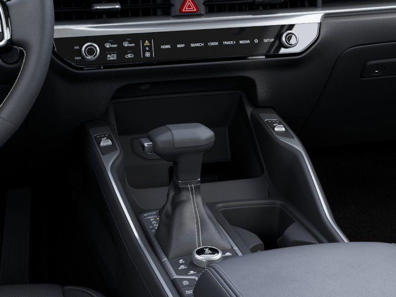 2025 Kia Sorento S photo
