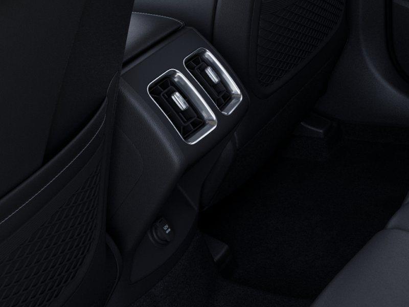 2025 Kia Sorento S photo
