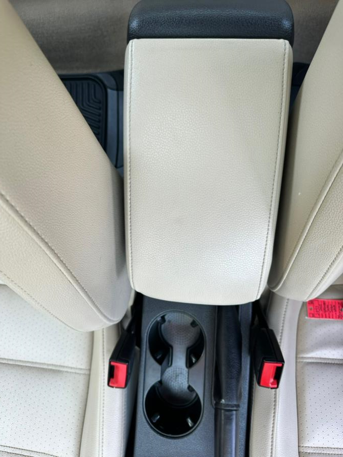 2013 Volkswagen Jetta TDI photo