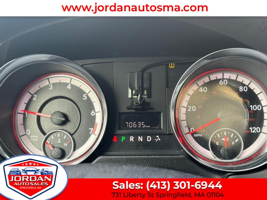 2013 Dodge Grand Caravan SE photo