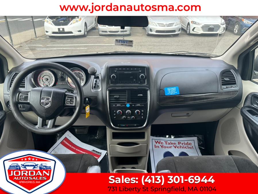 2013 Dodge Grand Caravan SE photo