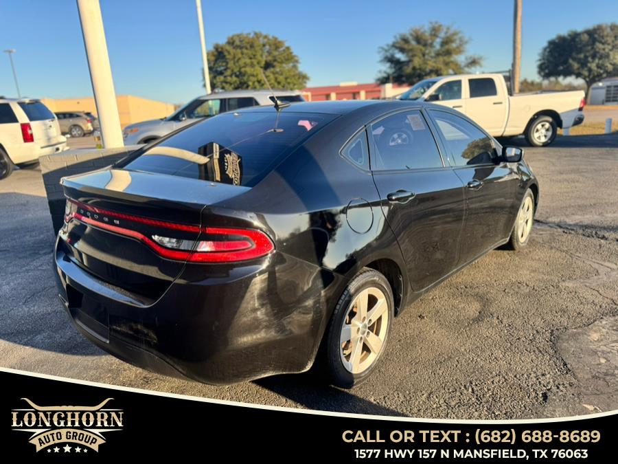2015 Dodge Dart 4dr Sdn SXT photo