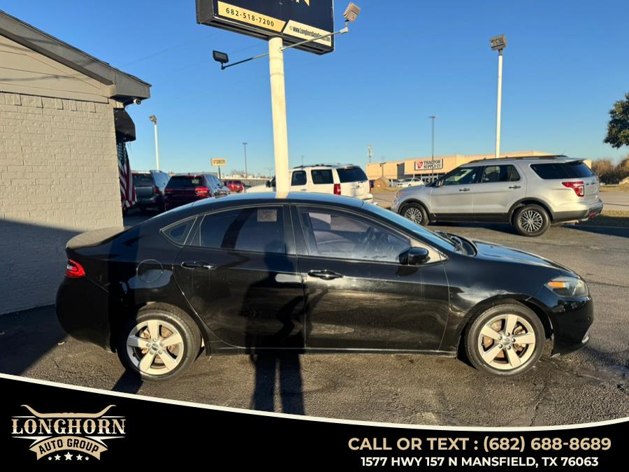 2015 Dodge Dart 4dr Sdn SXT photo