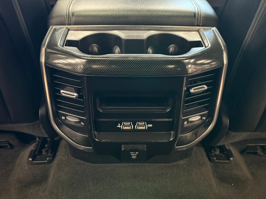 2020 RAM 1500 REBEL 4x4 Crew Cab 5''7