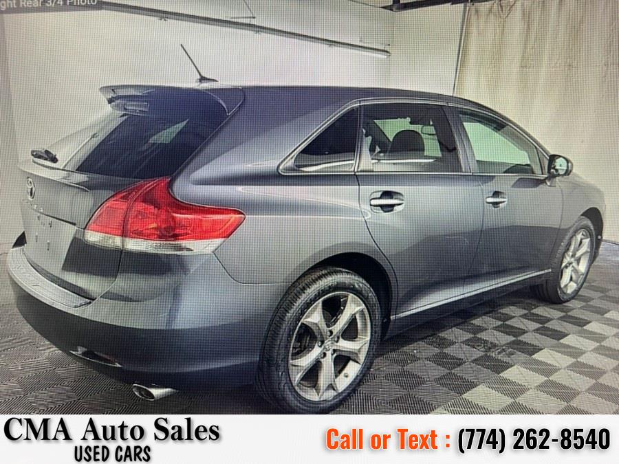 2011 Toyota Venza FWD V6 photo