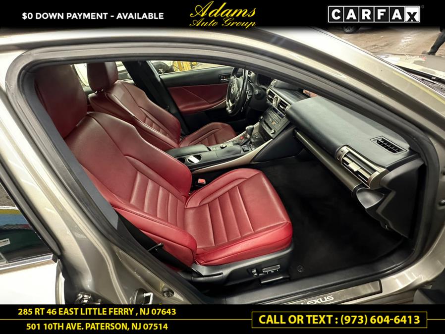 2015 Lexus IS 250 photo