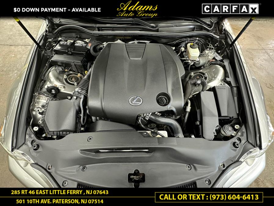 2015 Lexus IS 250 photo