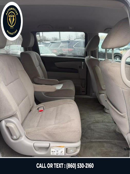 2015 Honda Odyssey 5dr LX photo