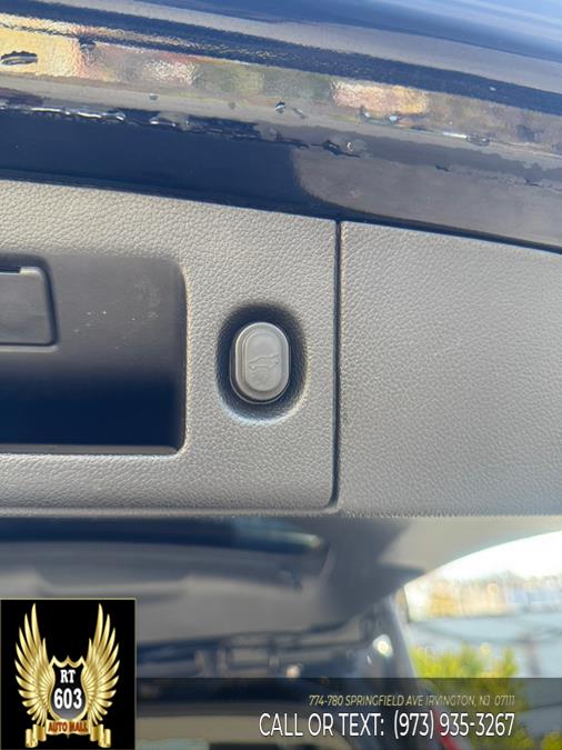 2020 Cadillac Escalade 4WD 4dr Premium Luxury photo