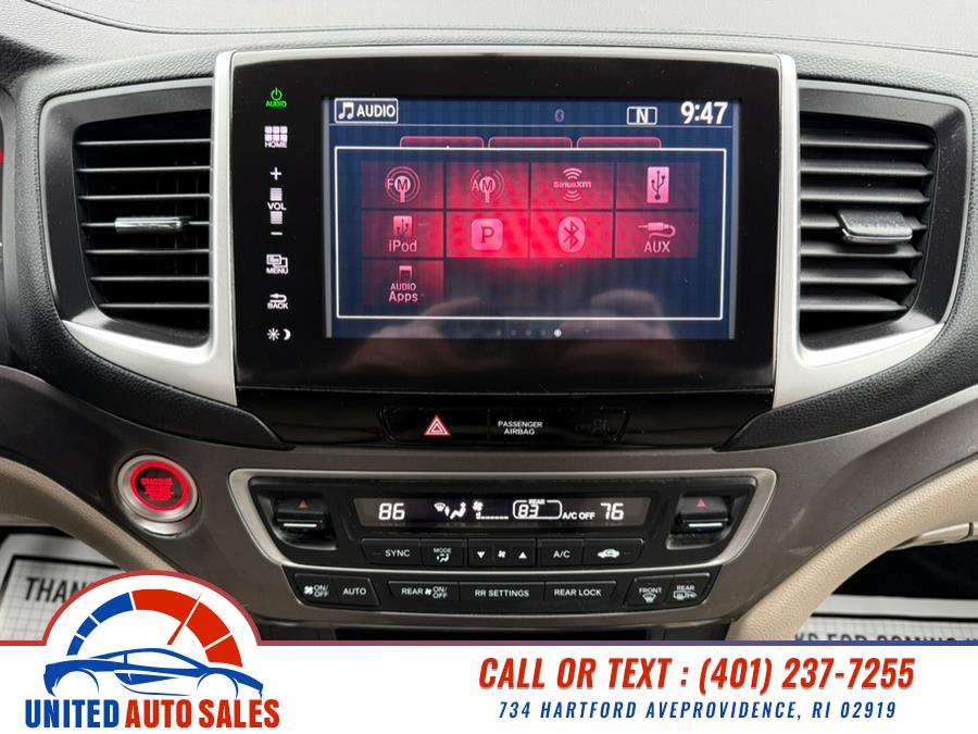 2016 Honda Pilot AWD 4dr EX photo