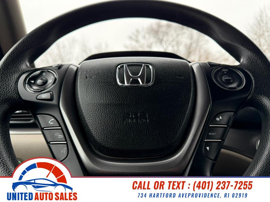 2016 Honda Pilot AWD 4dr EX photo