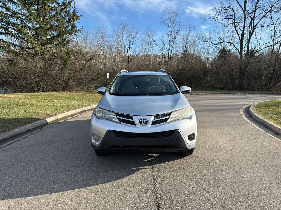 2013 Toyota RAV4 XLE photo