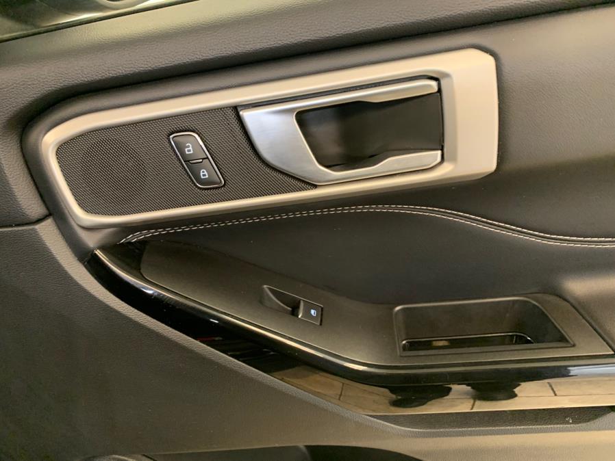 2021 Ford Explorer ST 4WD photo