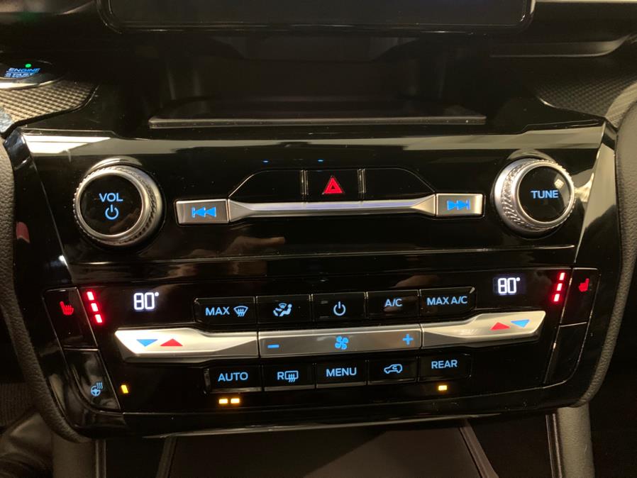 2021 Ford Explorer ST 4WD photo