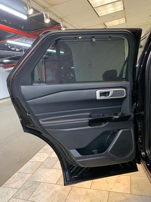 2021 Ford Explorer ST 4WD photo