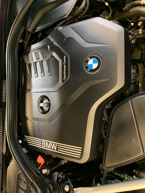 2022 BMW 5-Series 530i xDrive Sedan photo