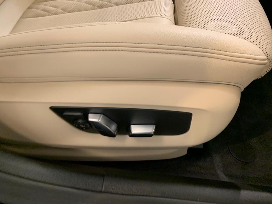 2022 BMW 5-Series 530i xDrive Sedan photo