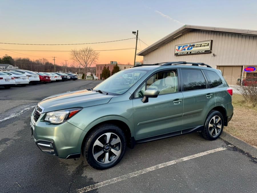 2017 Subaru Forester 2.5i Premium CVT photo