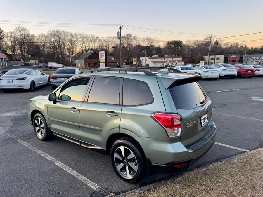2017 Subaru Forester 2.5i Premium CVT photo