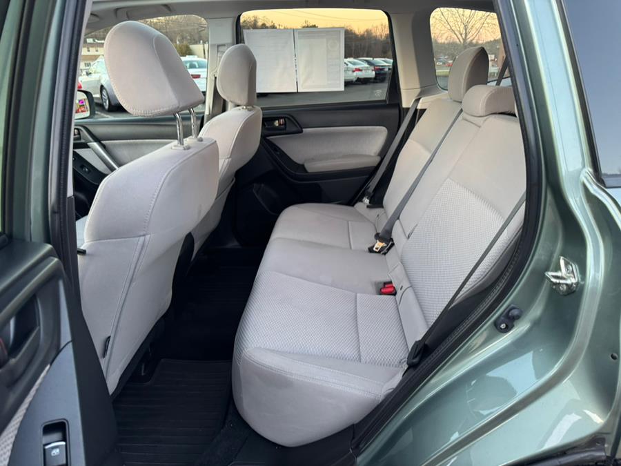 2017 Subaru Forester 2.5i Premium CVT photo