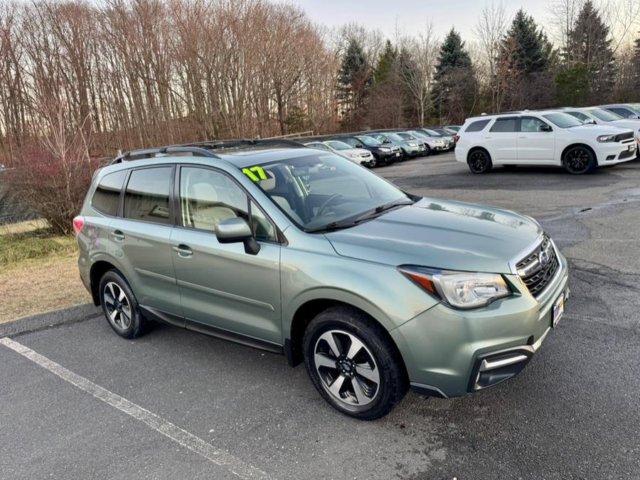 2017 Subaru Forester 2.5i Premium CVT photo