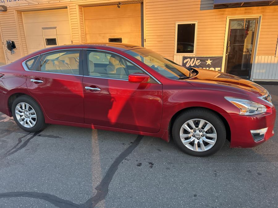 2015 Nissan Altima 4dr Sdn I4 2.5 S photo
