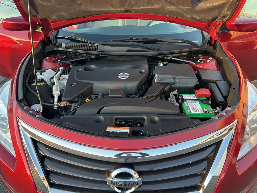 2015 Nissan Altima 4dr Sdn I4 2.5 S photo