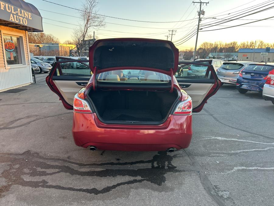 2015 Nissan Altima 4dr Sdn I4 2.5 S photo