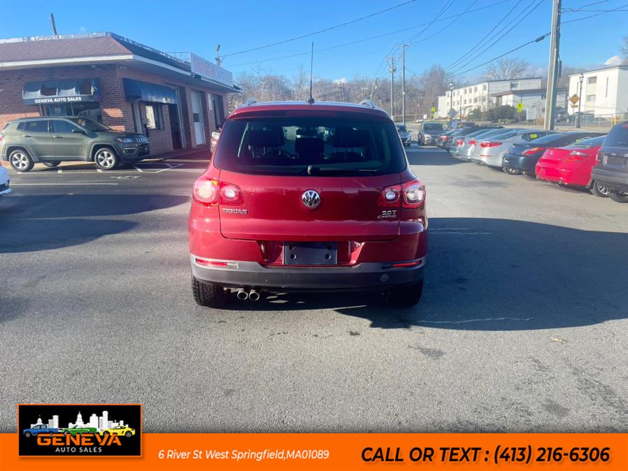 2009 Volkswagen Tiguan SE 4Motion photo
