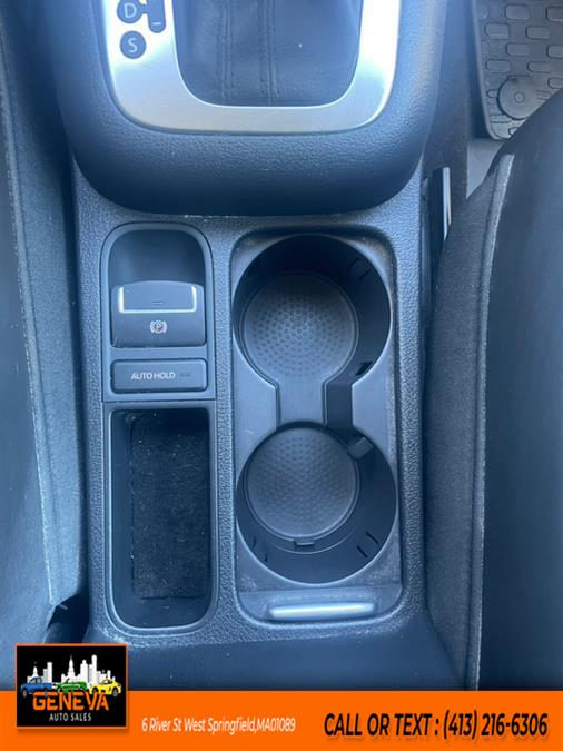 2009 Volkswagen Tiguan SE 4Motion photo