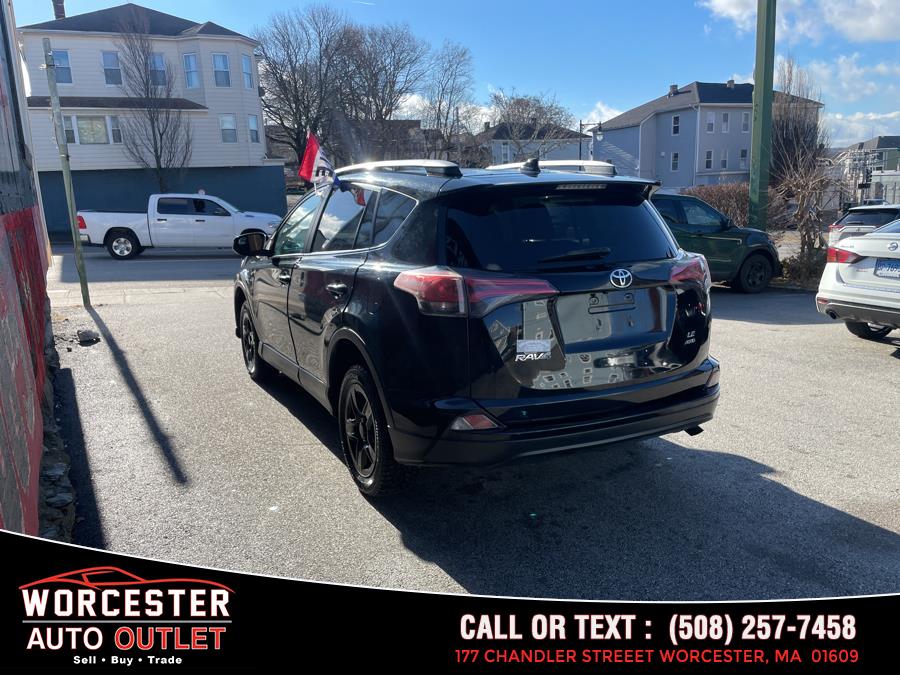 2016 Toyota RAV4 AWD 4dr LE (Natl) photo