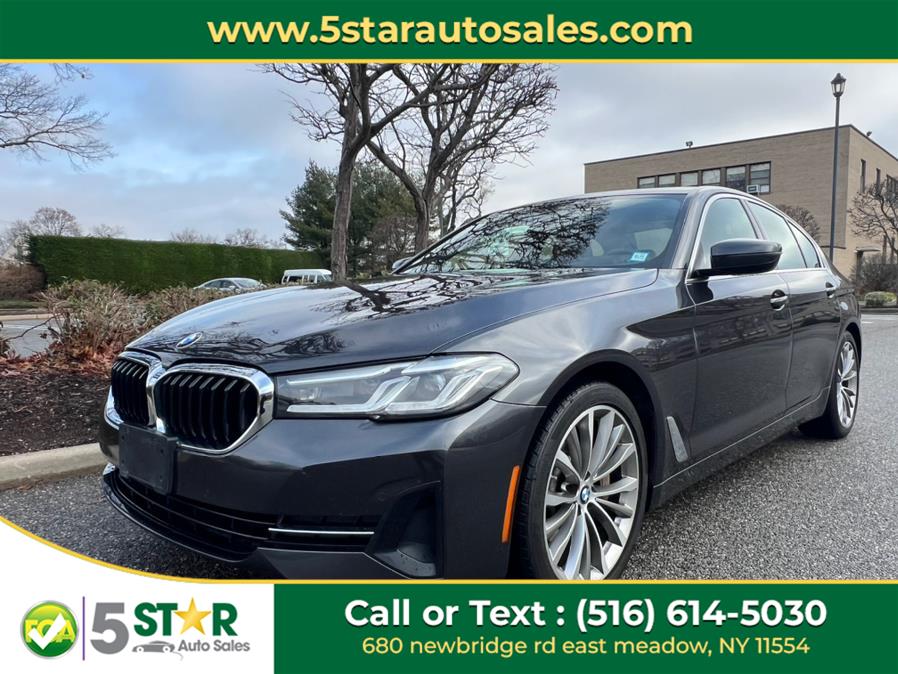 2021 BMW 5-Series 530i xDrive Sedan photo