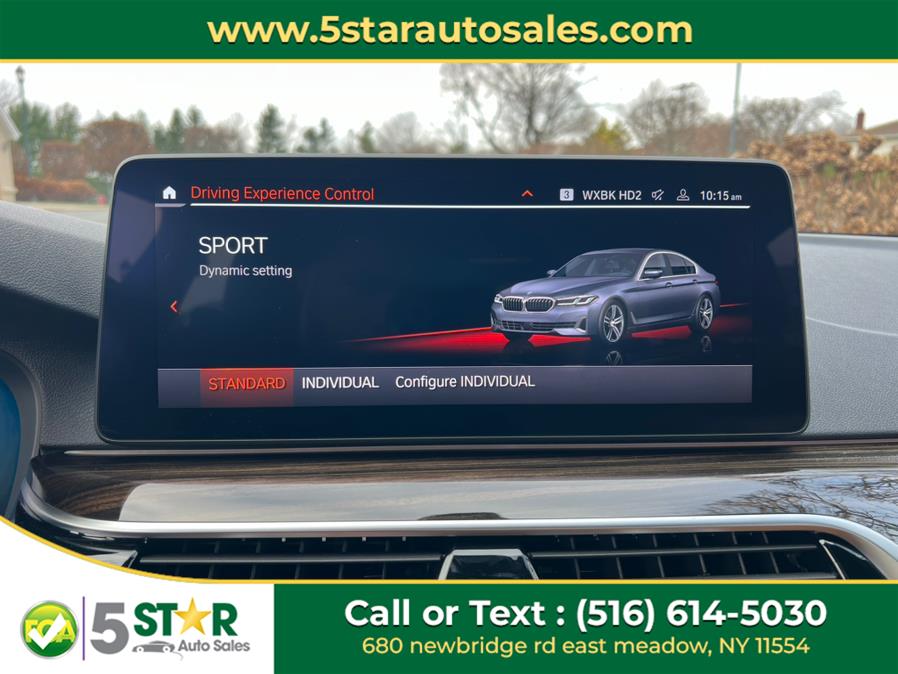 2021 BMW 5-Series 530i xDrive Sedan photo