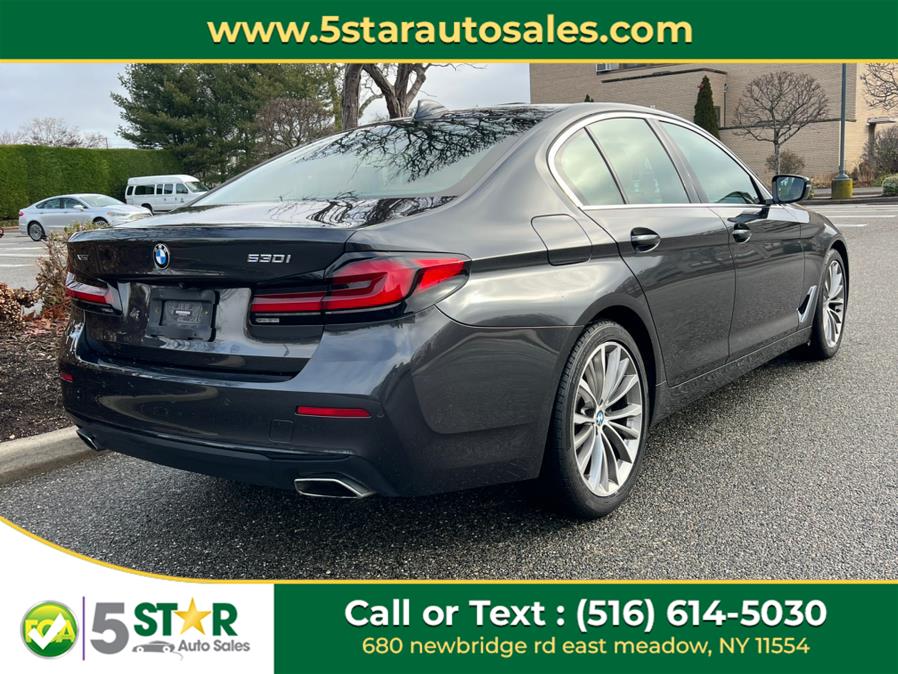 2021 BMW 5-Series 530i xDrive Sedan photo