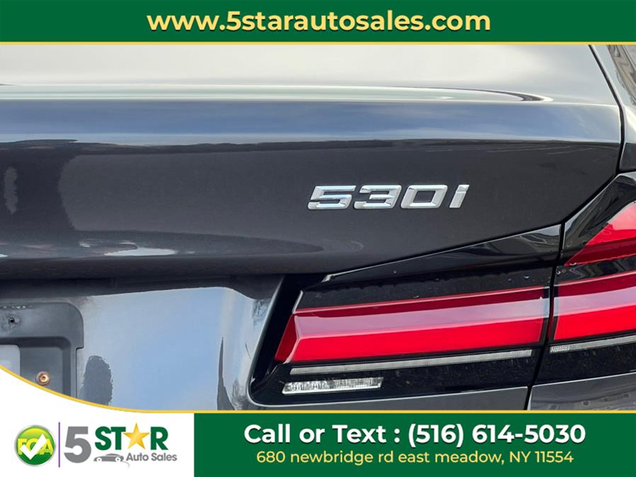 2021 BMW 5-Series 530i xDrive Sedan photo