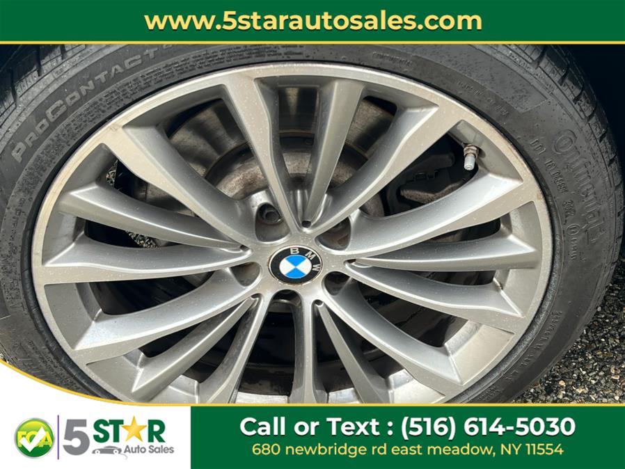 2021 BMW 5-Series 530i xDrive Sedan photo