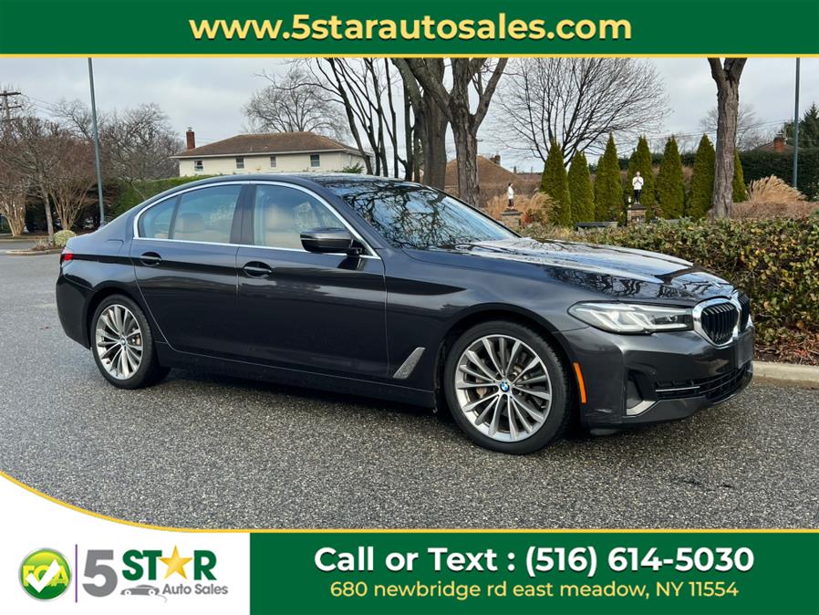 2021 BMW 5-Series 530i xDrive Sedan photo