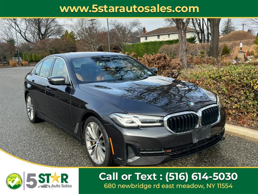 2021 BMW 5-Series 530i xDrive Sedan photo