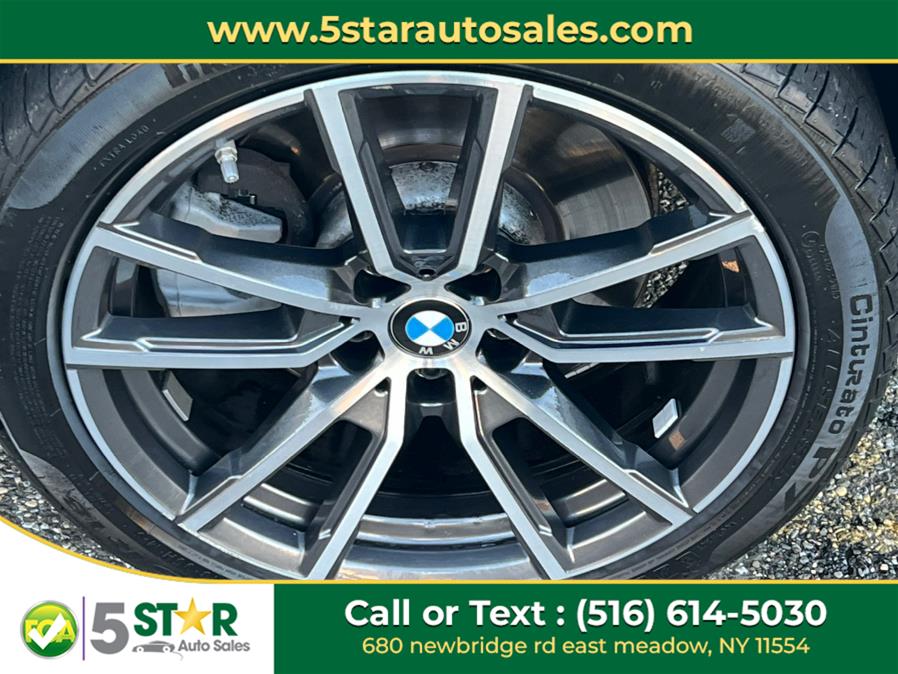 2021 BMW 3-Series 330i xDrive Sedan North Americ photo