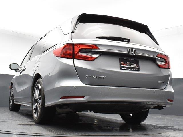 2022 Honda Odyssey Touring photo