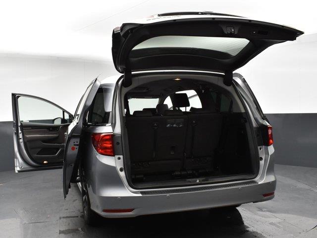 2022 Honda Odyssey Touring photo